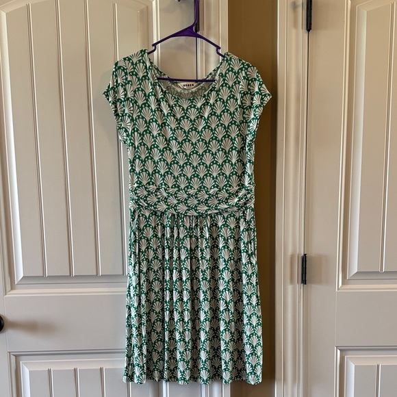 Boden Emerald and White Floral Dress - Picture 1 of 4